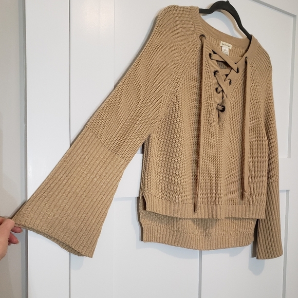 Main Strip Lace Up Front Knitted Tan Sweater Size Medium - Picture 5 of 12